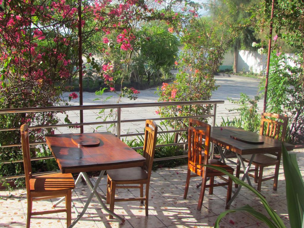 Dolar Lodges & Tours Maun Eksteriør bilde